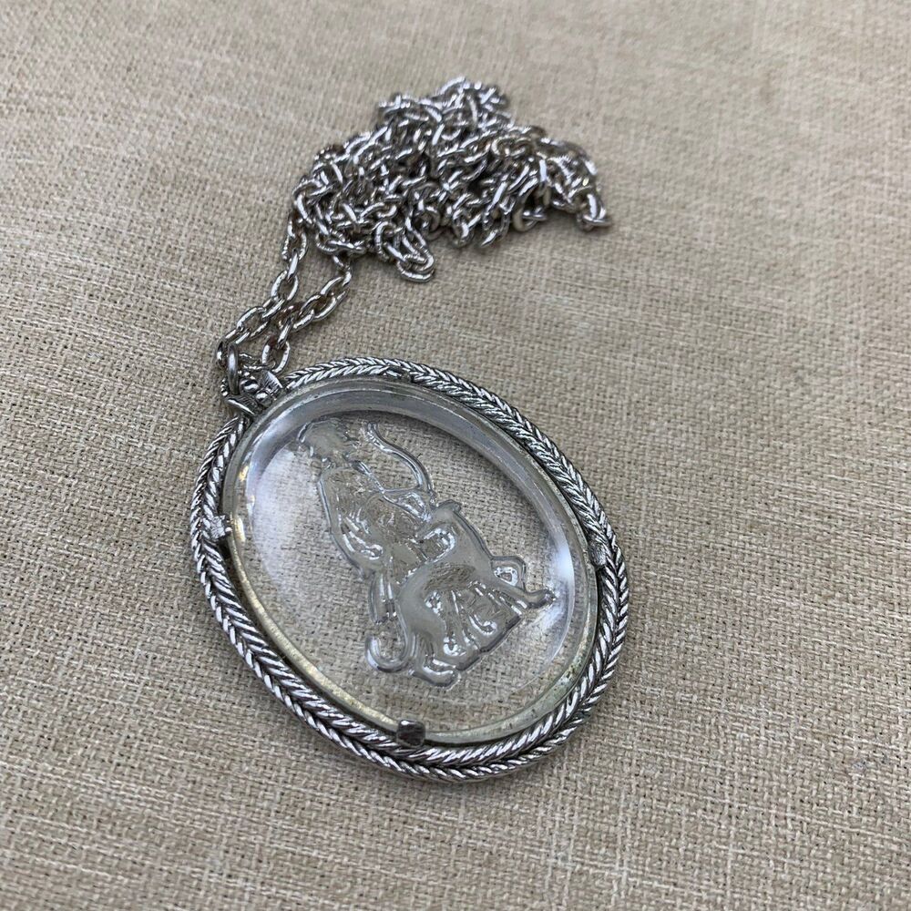 Vintage Avon Silver-Tone Cameo Pendant Necklace with Clear Dome